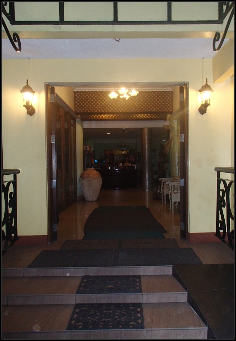 Entrance to the hotel